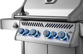 Газовый гриль Napoleon Rogue PRO S 525 SILVER